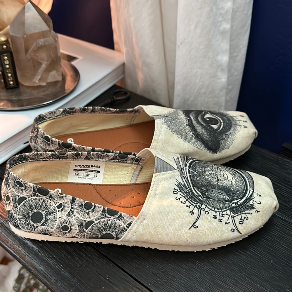 Groove Bags Shoes Tom’s
